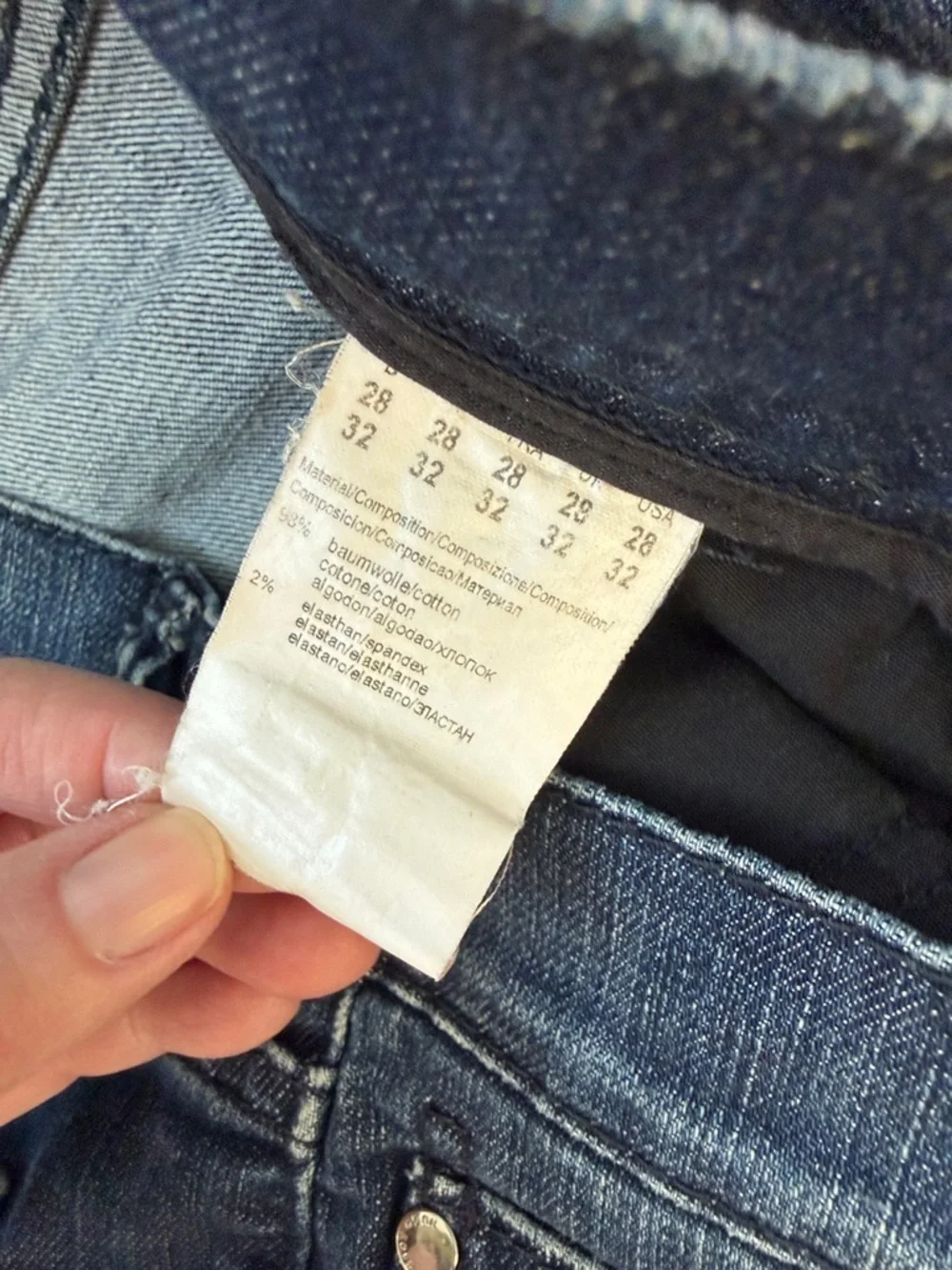 Hugo Boss Denim Jeans 28 bootcut - Picture 3 of 6